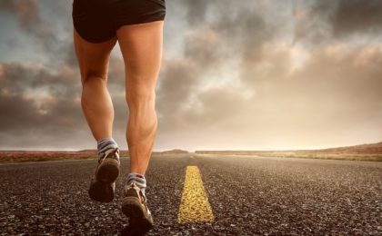 courir marathon santé route corps mollets