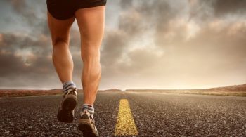 courir marathon santé route corps mollets