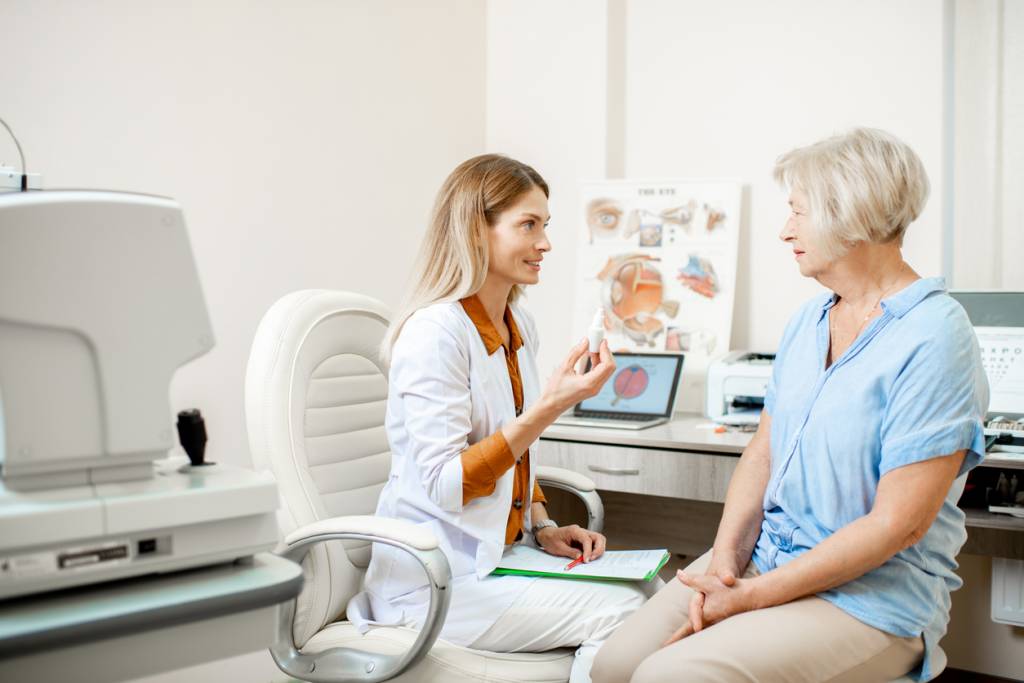 ophtalmologue choisir critères